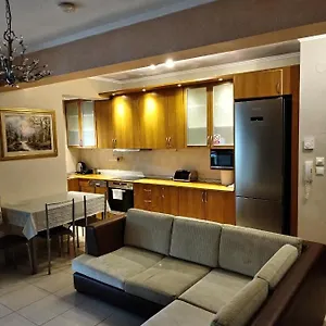 Apartman Dellmar, Peraía